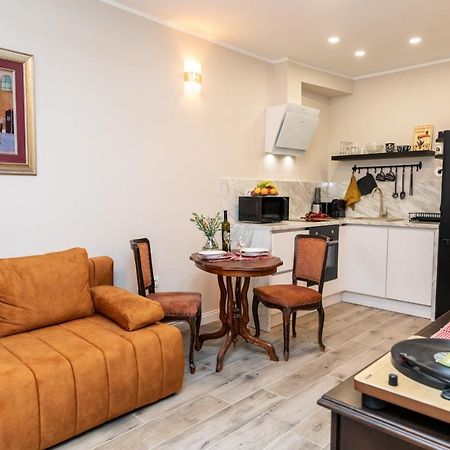 Stanley Helenski - Apartment In Old Town ชิเบนิก ภายนอก รูปภาพ