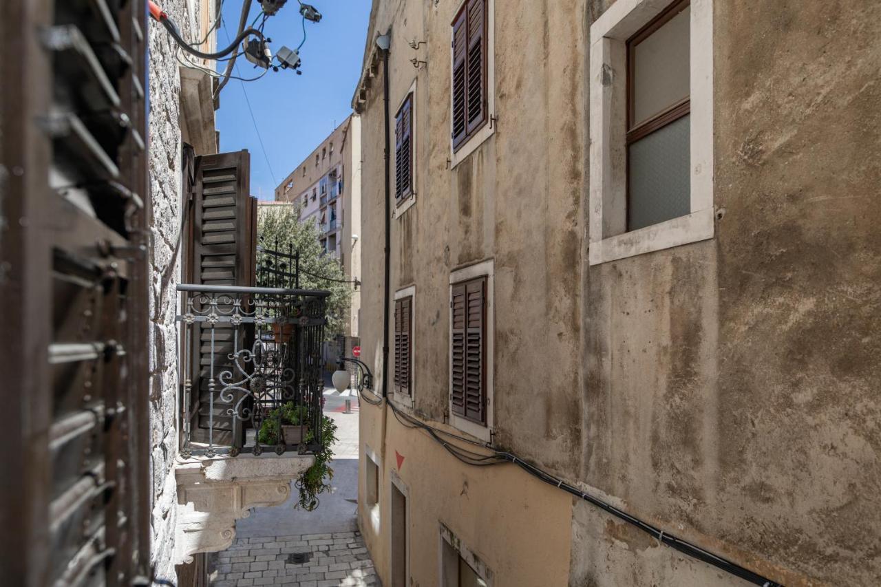 Stanley Helenski - Apartment In Old Town ชิเบนิก ภายนอก รูปภาพ