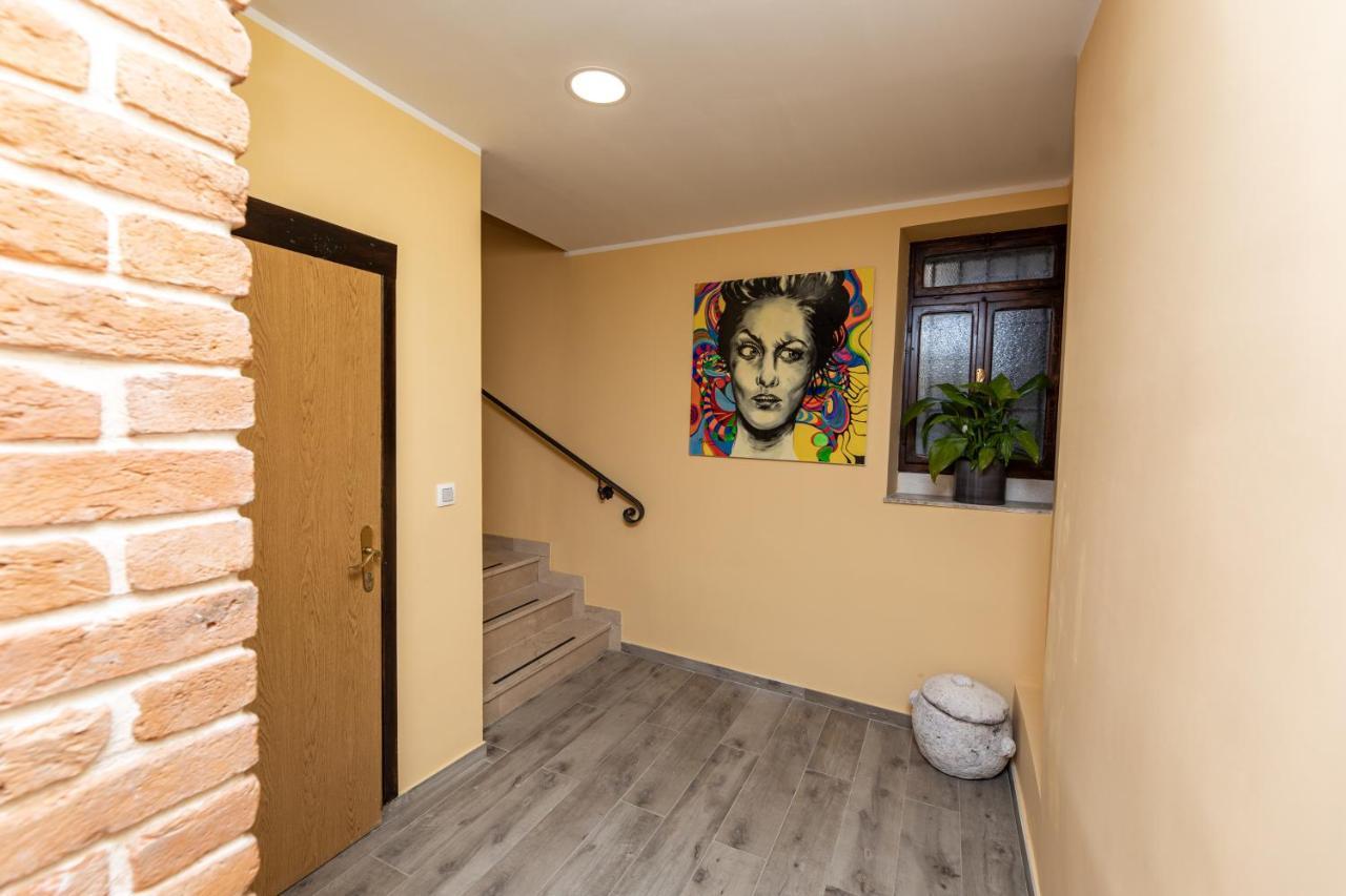 Stanley Helenski - Apartment In Old Town ชิเบนิก ภายนอก รูปภาพ